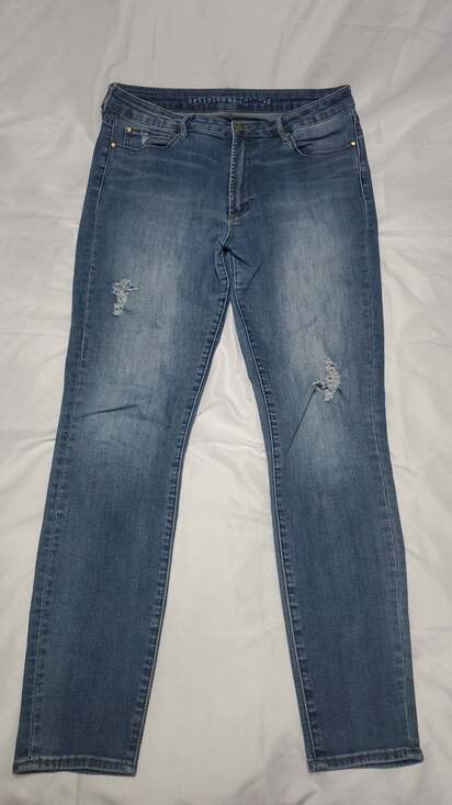 Articles Of Society Denim - Articles of Society Distressed Skinny Jeans Size 31